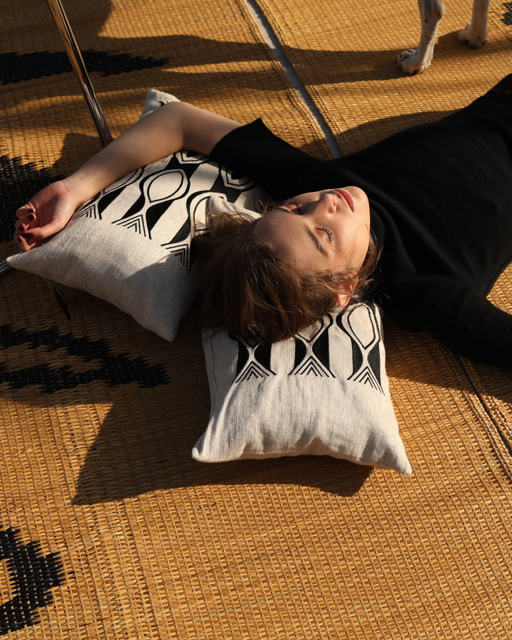 Housse de coussin HOUT