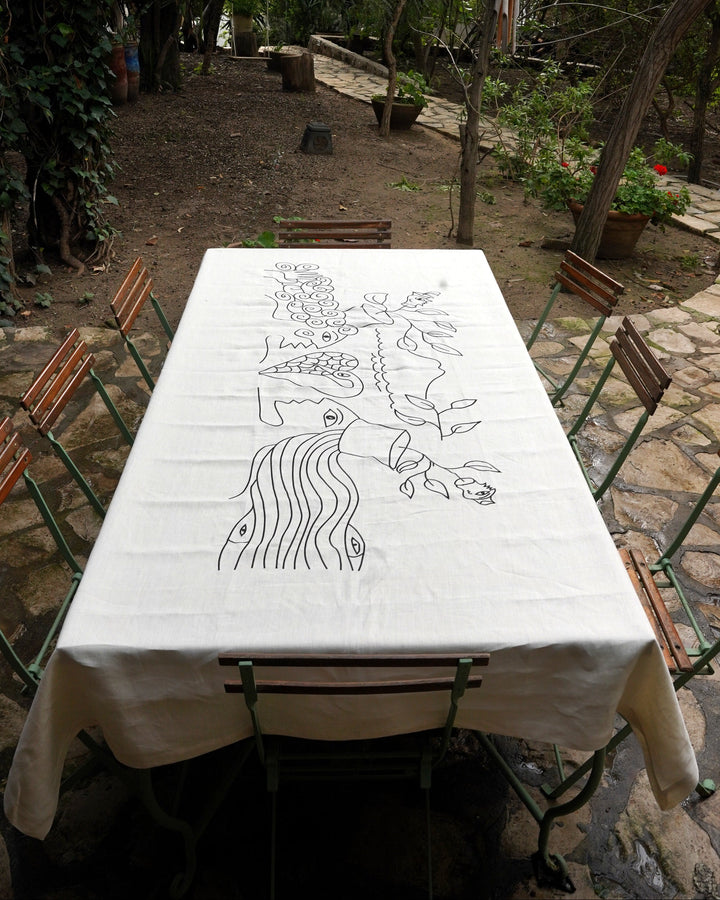 Embroidered Linen Tablecloth – BOUKORNINE