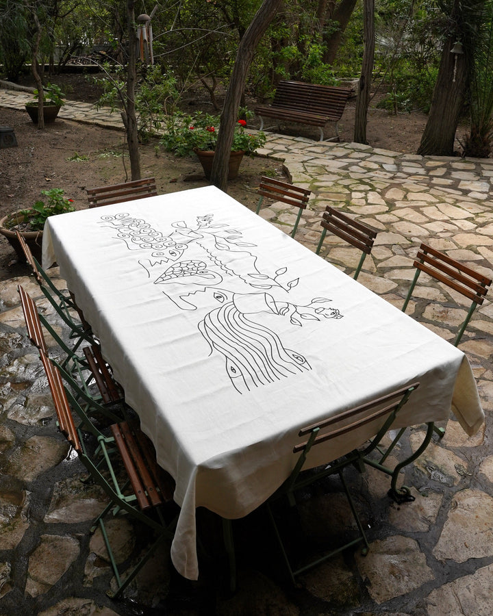 Embroidered Linen Tablecloth – BOUKORNINE