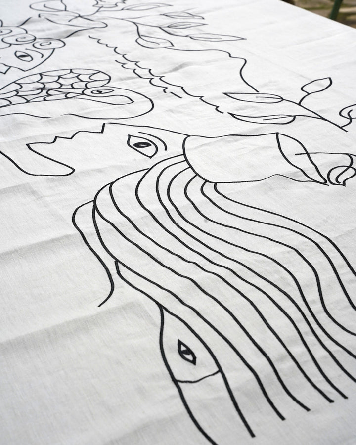 Embroidered Linen Tablecloth – BOUKORNINE