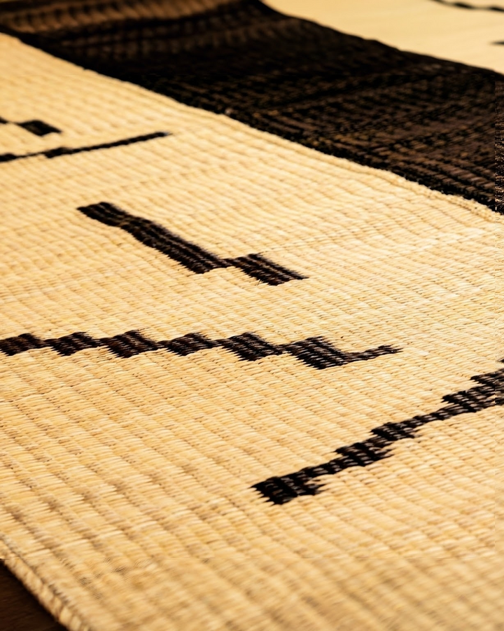 Rug NEBETTI TWIN 2 (black edition)